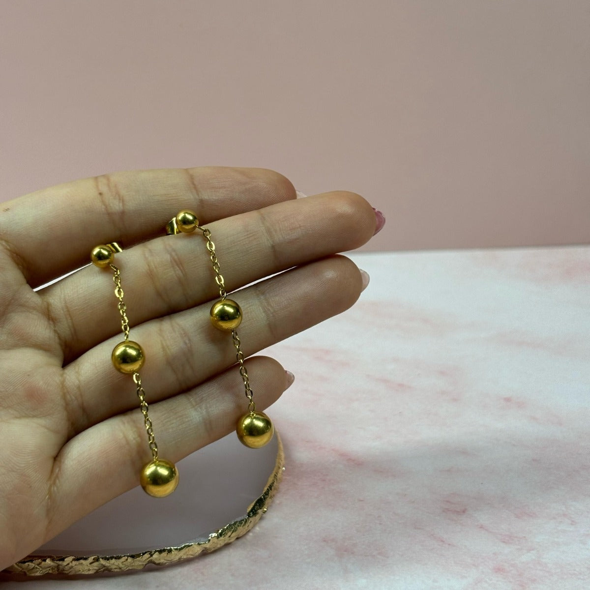 Aros Mujer Acero Inoxidable Color Dorado Elegantes Moda Chic