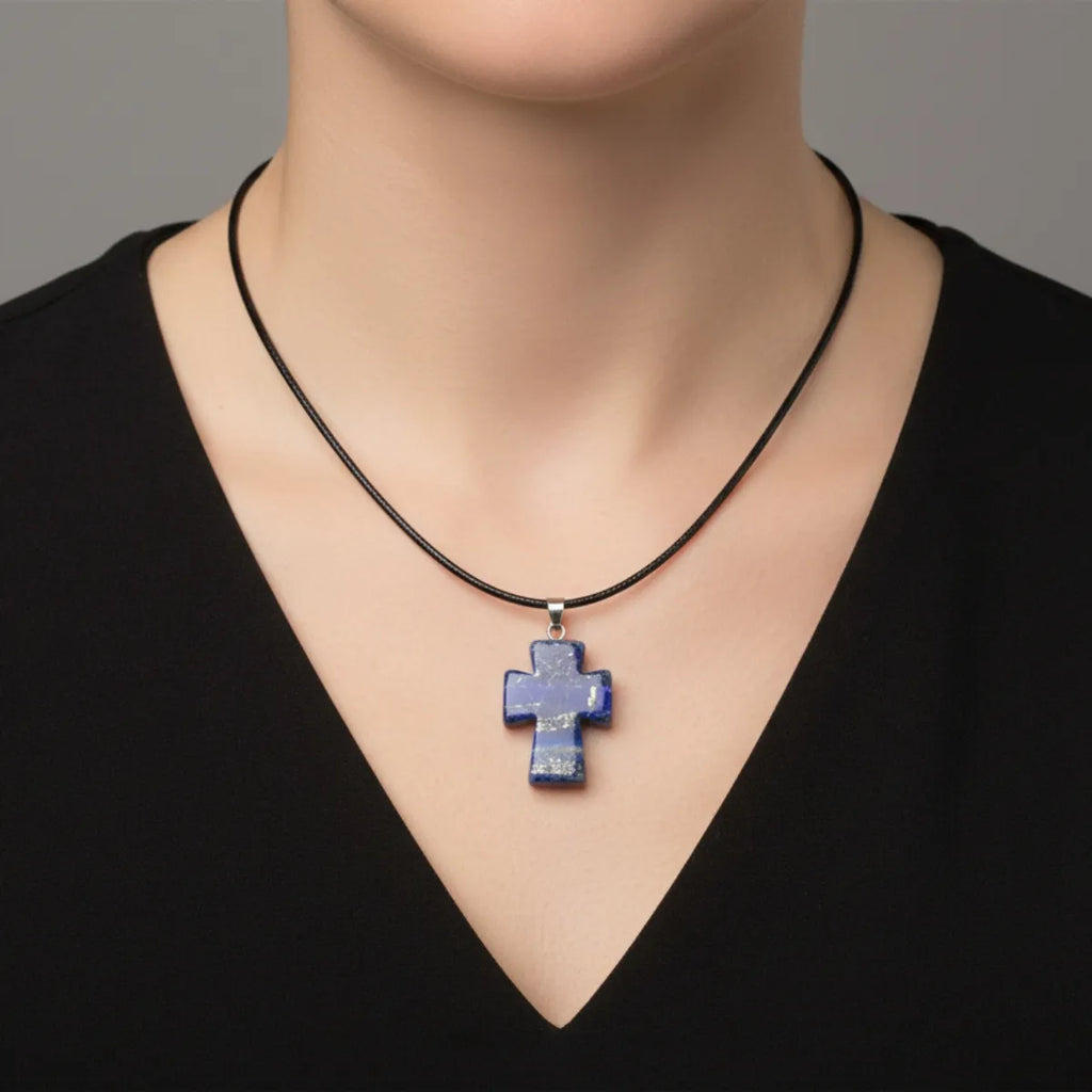 Collar Cruz de Lapislázuli Natural para Sabiduría y Protección