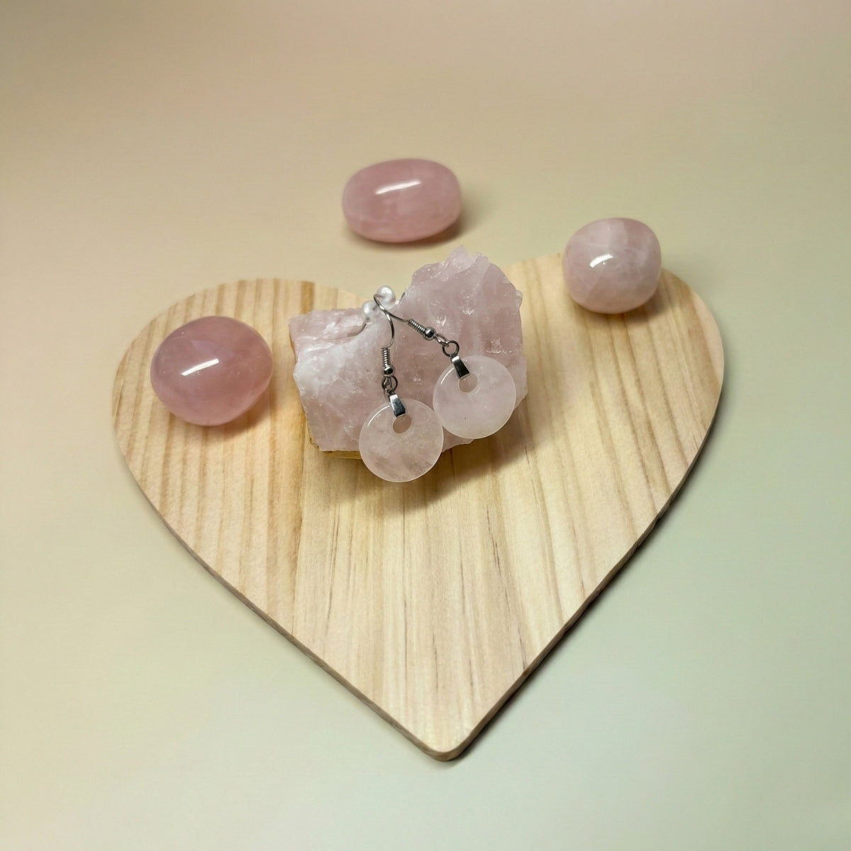 Aros de Cuarzo Rosa – Amor y Sanación