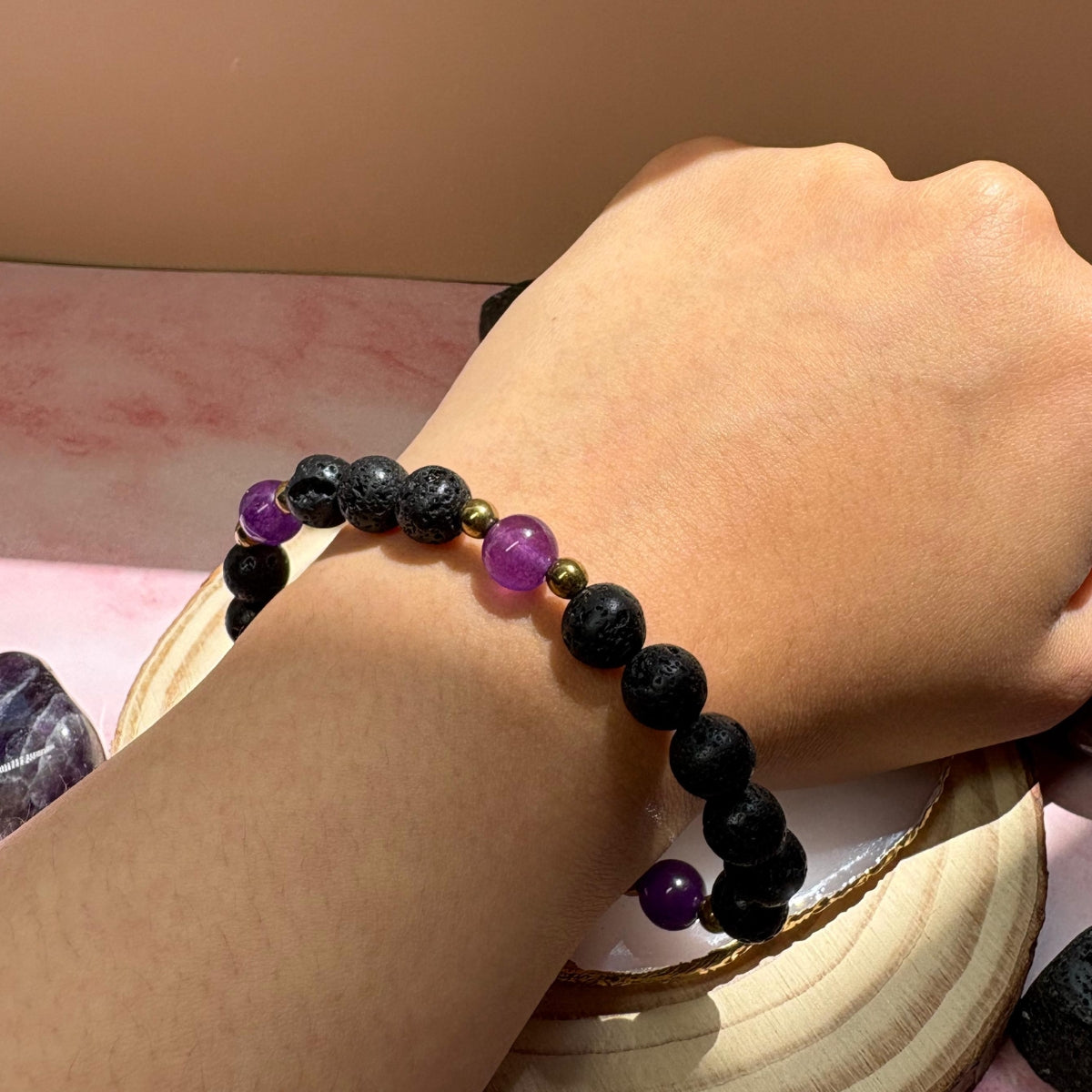 Pulsera Lava Volcánica, Hematita Y Amatista Natural