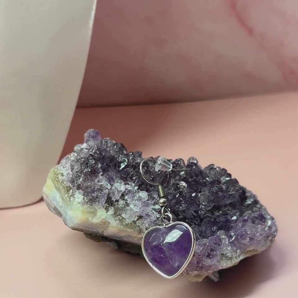 Aros Corazón de Amatista Natural y Acero para Amor y Armonía